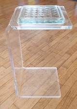 selette bout canapé lucite