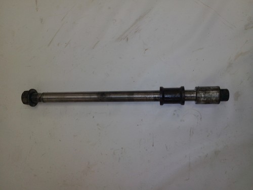 Hinterradachse HONDA VT 500 Custom VTC PC08