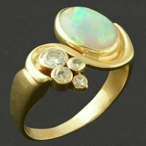 Anillo de compromiso solitario de ópalo natural de corte ovalado de 3 quilates enchapado en oro amarillo de 14 quilates - Imagen 4 de 6