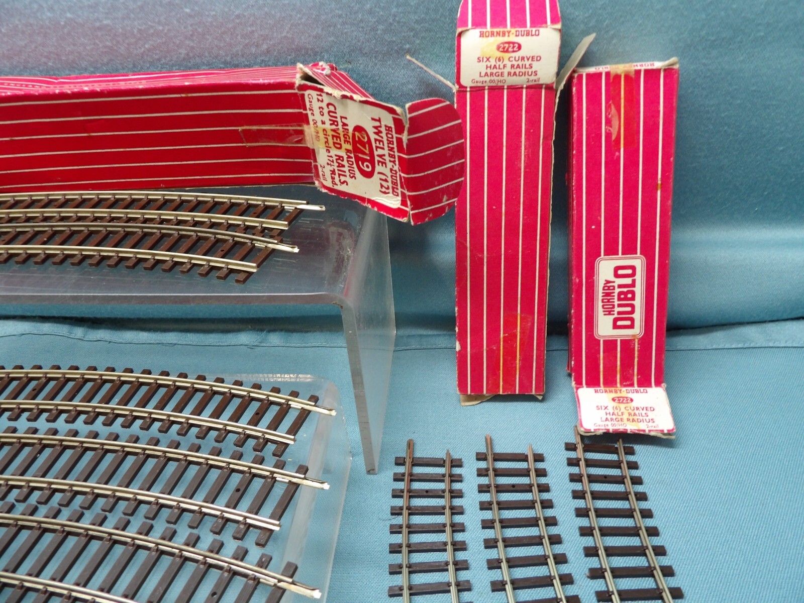 HORNBY DUBLO 'OO' 34 x VARIOUS 2RAIL TRACK SOME BOXED eBay