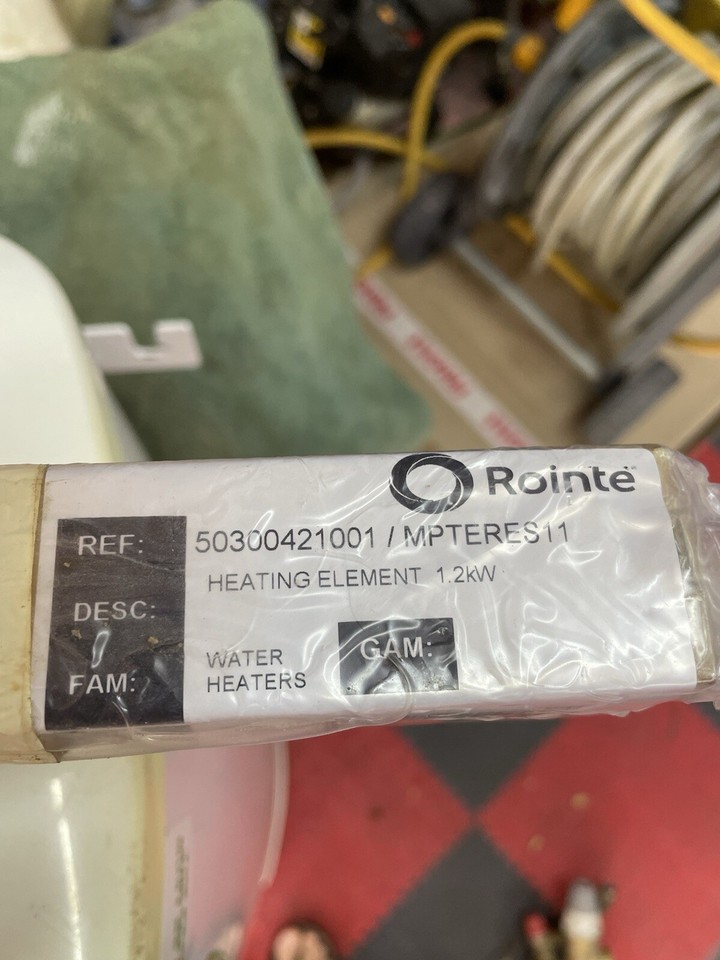 Rointe RD1100 Water Heater And Zilmet Expansion Tank eBay