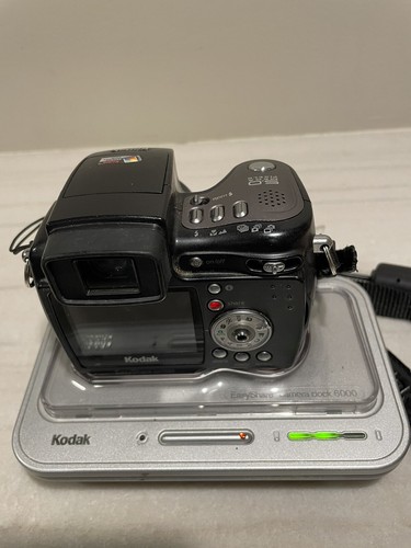 Kodak EasyShare DX7590 AF 10x Optical Digital Camera w/ Charger Dock - Picture 8 of 11