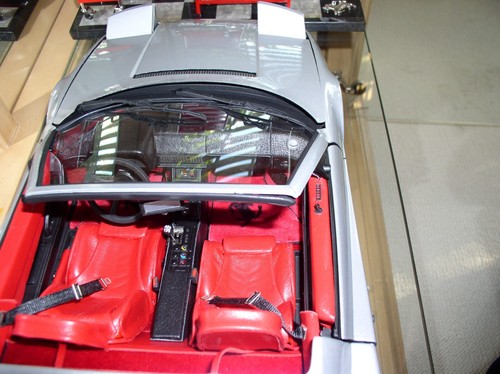 Pocher 1/8 Ferrari Testarossa Complete Interior Transkit Leather Plush Carpeting - Picture 7 of 10