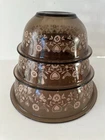 Vintage Pyrex Festive Harvest 3pc Nesting MixBows 325 323 322 Hearts BirdsBROWN