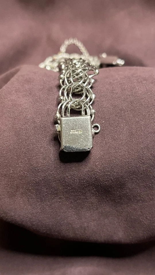 Pulseira berloque prata esterlina pesada 8,5" 26,3 gramas malha 1/2 polegada largura - Imagem 4 de 4
