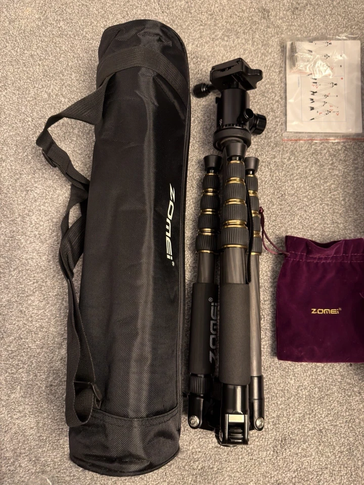 ZOMEI Z669C Camera Tripod, 60 inch Carbon Fiber Portable Tripods Compact Travel - Image 2 of 4