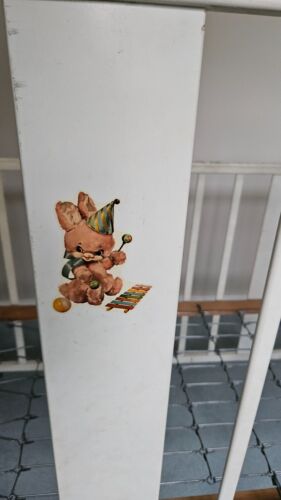 Vintage Early 1960's Drop Side Baby Cot In Original Used Condition - Picture 11 of 15
