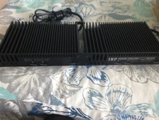 IRP-DH425 S power amplifier Serial #95090110 -250 Watts max 2 plugs side by side
