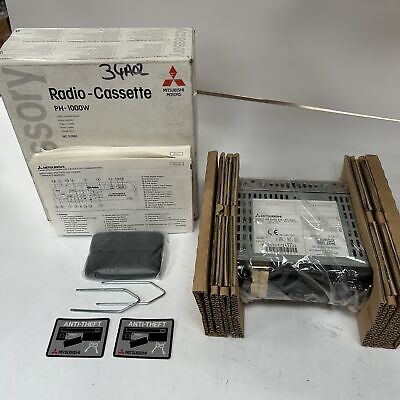 Mitsubishi CARISMA 2000 Cassette Tape Player Radio Stereo MZ311990  