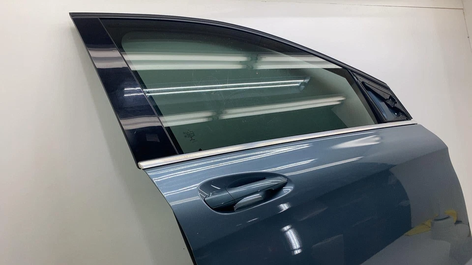 ⭕ 13-19 Mercedes-Benz B-Class Front Passenger Door Shell Panel Right RH Blue 894 Foto 2 de 4