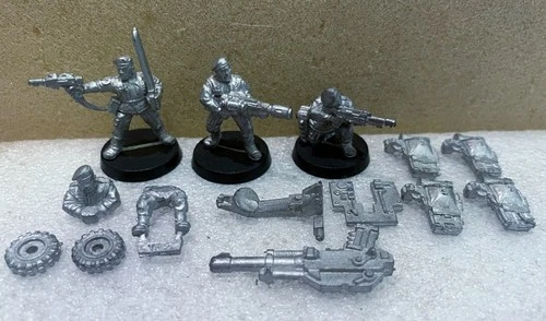 Warhammer 40k Astra Militarum vintage metal Storm Troopers Officer, Specials x4