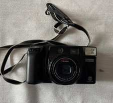 Minolta Freedom Zoom 90 35MM Film Camera Black Point And Shoot w Battery