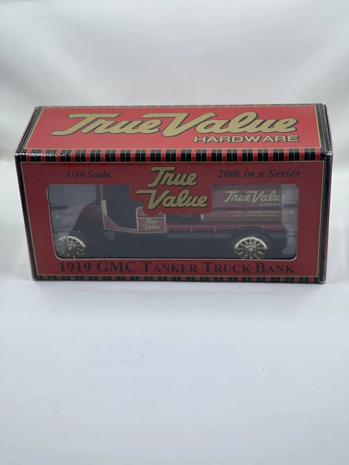 1919 ERTL GMC TANKER TRUCK BANK TRUE VALUE 1/30 DIE-CAST 2001 RACING CHAMPIONS - Image 2 of 4
