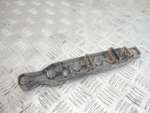 Volkswagen Polo III 6N 6N2 6NF 1998 Glühbirnenhalter Heckleuchte 44kW UST106232