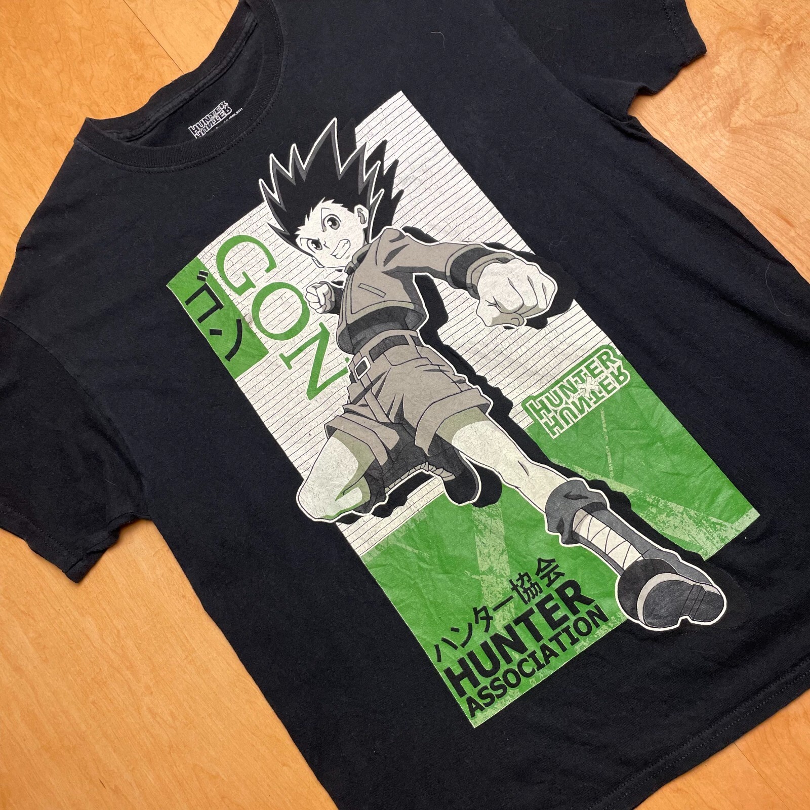 Hunter Hunter Gon Graphic Large Solid Black Short… - image 4