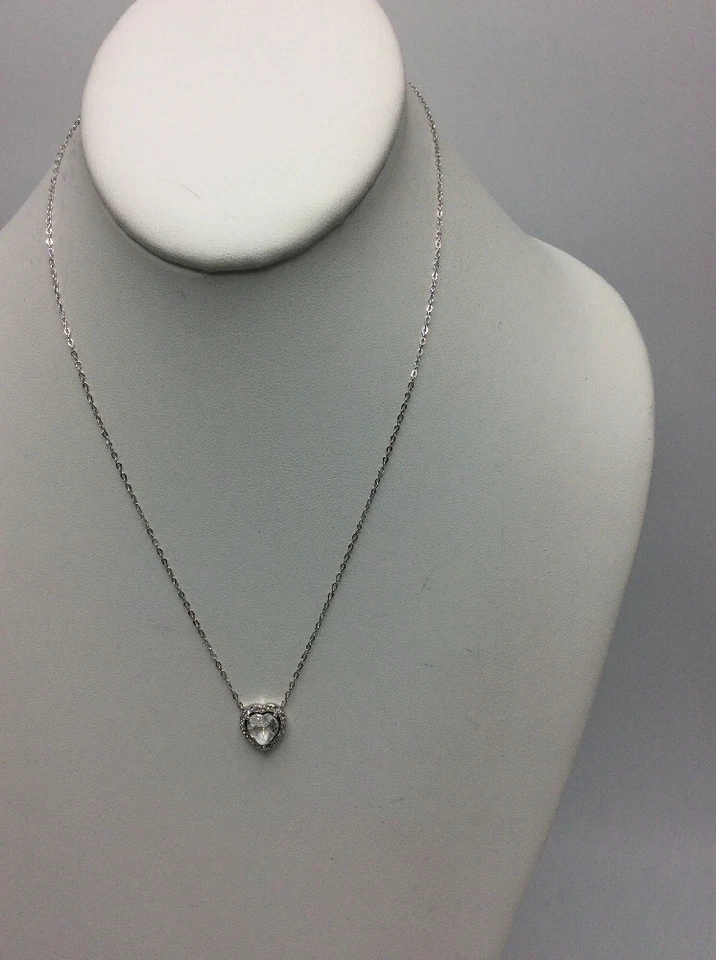 $40 Collar Corazón Cristal Tono Plata Eliot Danori D104 Foto 3 de 4