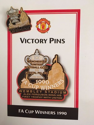 Pin's émaillé Danbury Mint Manchester United 2009 - Édition Premier League - Bon état