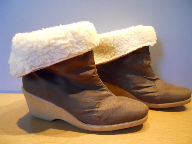 1970s winter boots