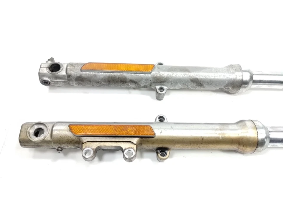 Harley Sportster XL1200 883 2006 horquilla delantera suspensión horquillas rectas Foto 2 de 4