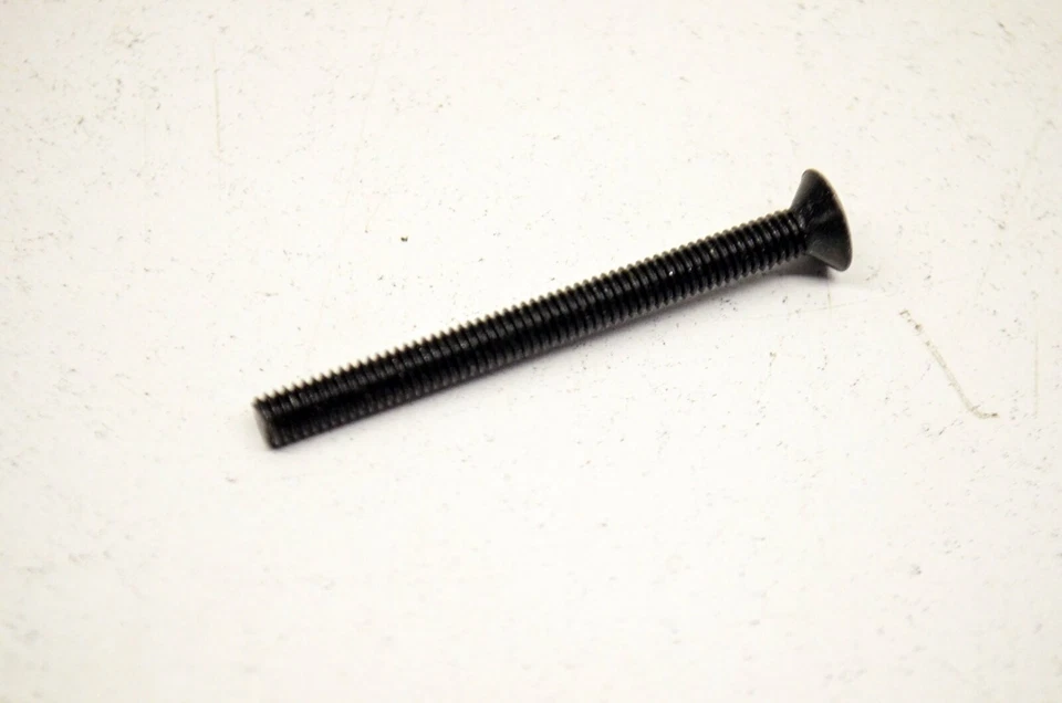 Honda CB650 CB900F 1981-1982 tornillo de cabeza plana 4x45 93600-04045-1G Foto 2 de 3