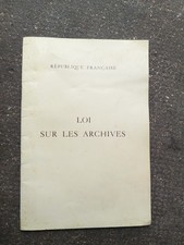 République française loi sur les archives Valéry Giscard d'Estaing