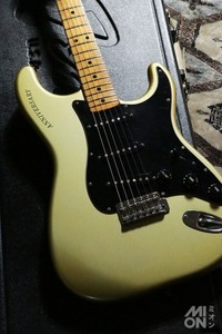 Fender Stratocaster 25th Anniversary | eBay