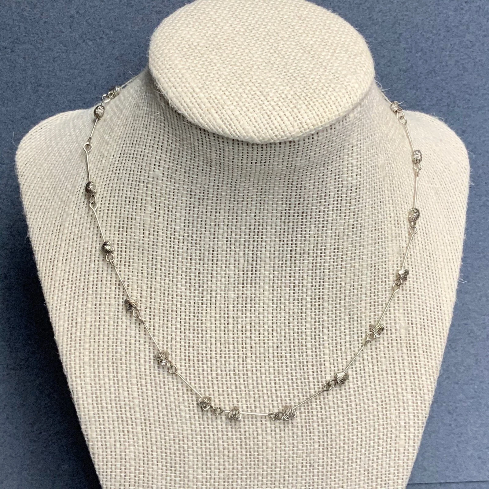 VETEMENTS Collana Cuore Scanalato 16 In Delicate Texture Cursore Perline Filo Argento San Valentino