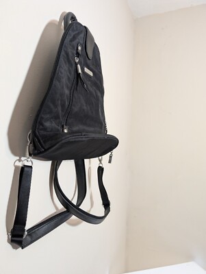 baggallini Black Nylon Metro Backpack Zip Around Closure NWT  display picture 3