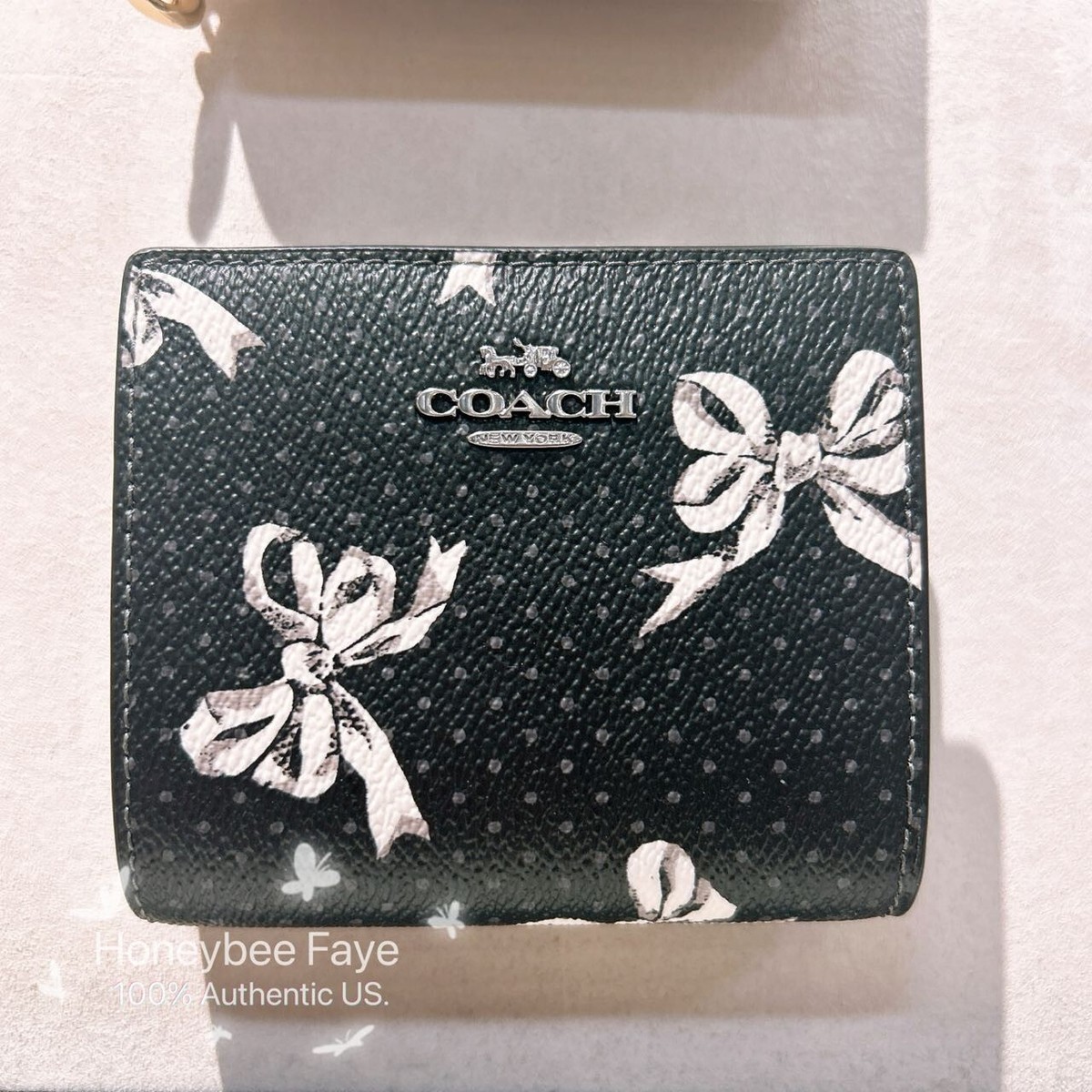 国内即発 COACH ハート ボルト スナップウォレット 財布 CW537 楽天市場】【1000円OFF 7/26 01:59迄】コーチ 財布 二つ折り財布