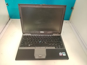 Dell Latitude D430 Laptop  als Ersatzteilspender (R9 1132)