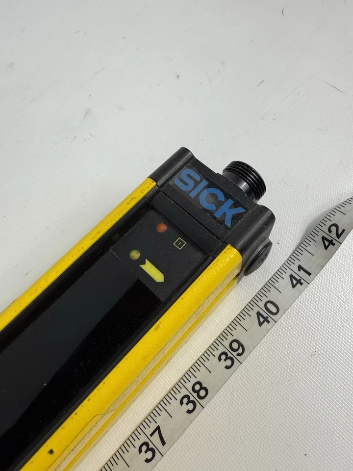 SICK MSL, MSLS05-12221, Cortina de Luz de Seguridad, IP65 Tipo 4, 903mm, RW1=0,5-20m Foto 3 de 4