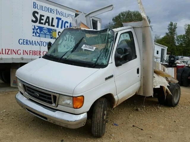 Condensador de CA 8-281 para camioneta Ford E150 04-06 2187972 Foto 2 de 4