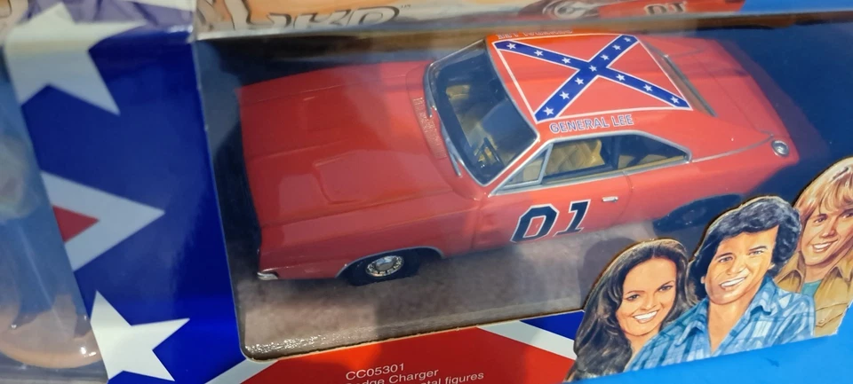 Cargador Dodge 2001 Corgi Classics Dukes of Hazzard "General Lee" modelo 1:36 Foto 4 de 4