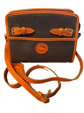 CUTE! Dooney & Bourke Navy All Weather Leather Crossbody Bag