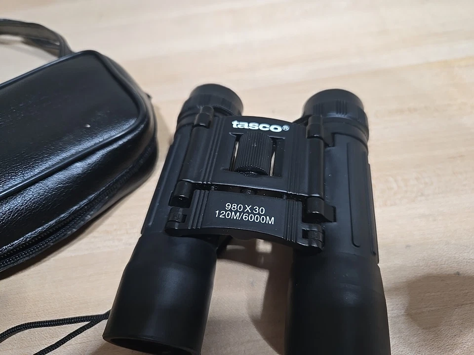 Tasco 980x30 120M/6000M Black Fully Coated Optics Compact Binoculars Hunting - Image 3 of 4