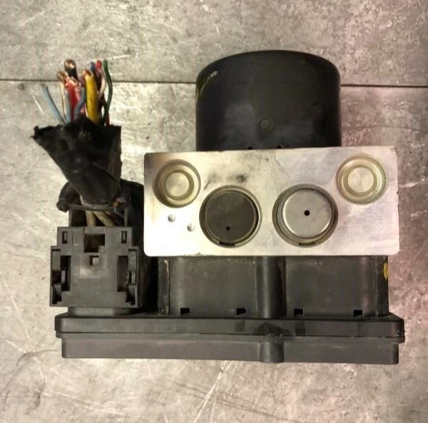 2005-2011 Nissan Frontier Abs Anti-lock Brake Pump Module Assembly Warranty OEM Foto 2 de 4