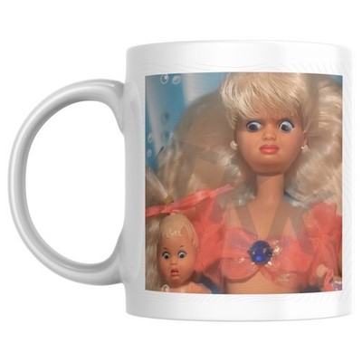 11 Unzen Tasse angewidertes Gesicht aus den Angeln gehoben Mädchen Puppe Reaktion virales Meme sarkastische Geschenke 4