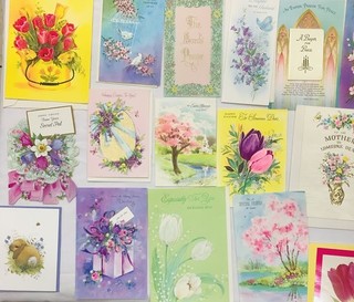 LOT #206 LOT OF 25 UNUSED VINTAGE EASTER GREETING CARDS