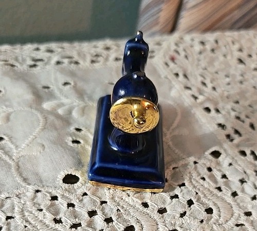 Vintage LIMOGES CASTEL COBALT GOLD PORCELAIN SEWING MACHINE France Miniature - Picture 6 of 7