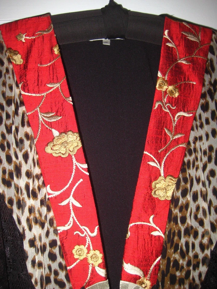 Chaqueta kimono vintage Spencer Alexis negra multitela patchwork cierre rana 2X Foto 4 de 4