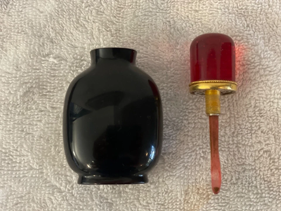 Antigua botella de tabaco de jade negro de la dinastía Qing china Foto 3 de 4