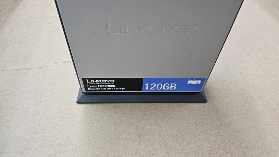 Linksys EFG250 Ver 2 Network Attached Storage Unit /W AC - Image 2 of 4