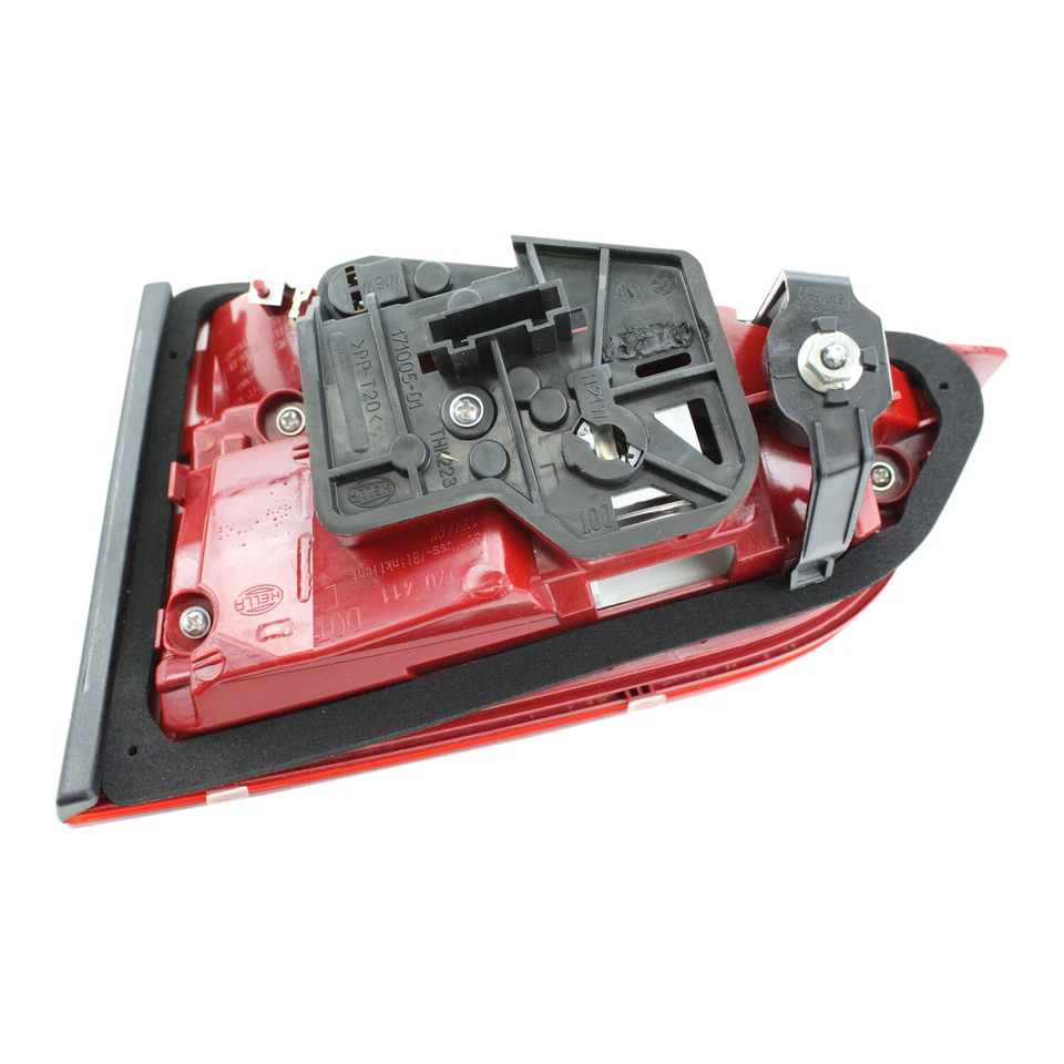 Conjunto de luz trasera LED interior izquierda conductor Hella 010086091 para Audi A4 Quattro S4 Foto 2 de 4