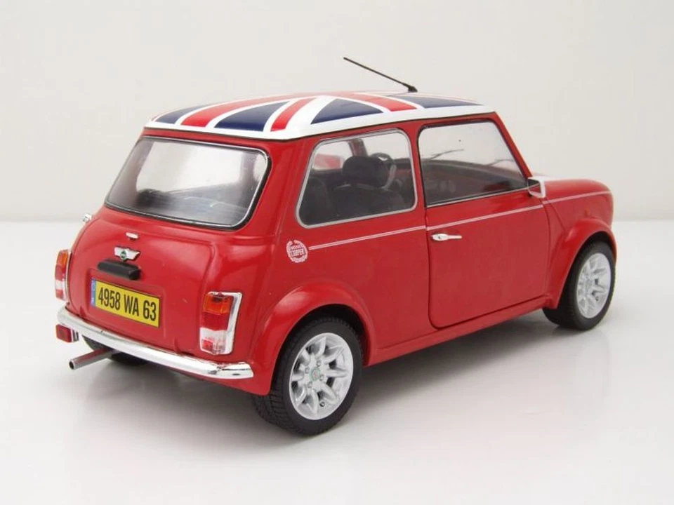 Mini Cooper 1.3i Sport Pacco 1997 Rosso Con UK Bandiera Modellino 1:18 Solido - Immagine 2 di 4