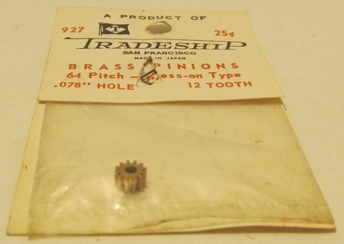Tradeship Brass Pinion Gear, 12 Tooth, .078" Hole, 64 Pitch #927 Press-On MIP - Picture 2 of 3