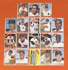 1966 Topps Football Cards 11