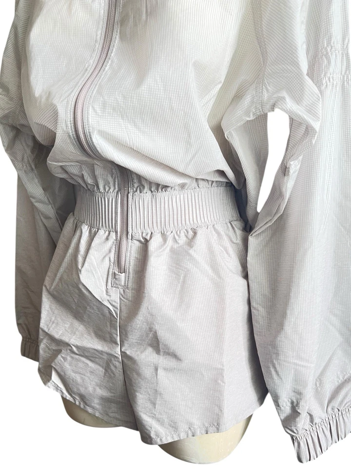 Adidas BOA Hybrid Women’s Running Romper Wind.RDY Ripstop Size XS - Image 4 of 4