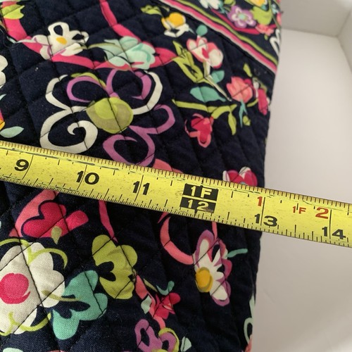 Vera Bradley Tote/Bag Ribbon Pattern Pink Lining Snap Close - Imagen 10 de 13