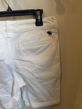 Abercrombie Boys White Chino Shorts Size 11/12 . New With Tags 