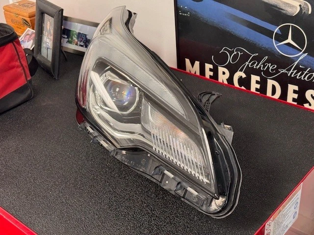 2019-20 Buick Envision LED Passenger Right Side Headlamp w/ Ballast 84486951 - Image 2 of 4